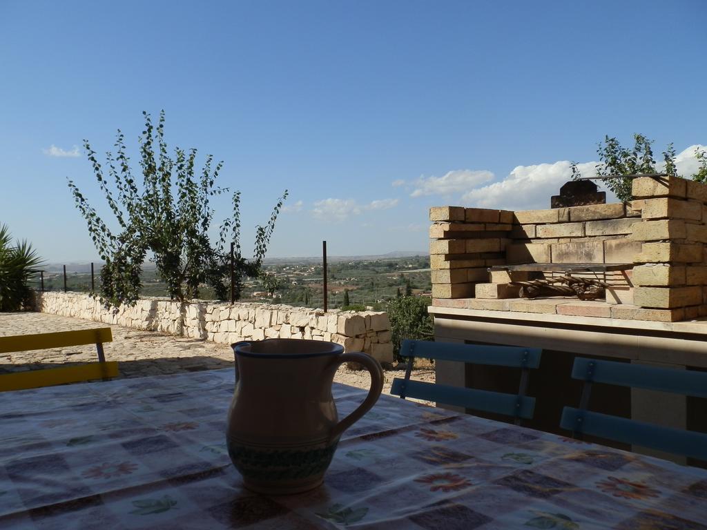 La Pietra Villa Chiaramonte Gulfi Room photo